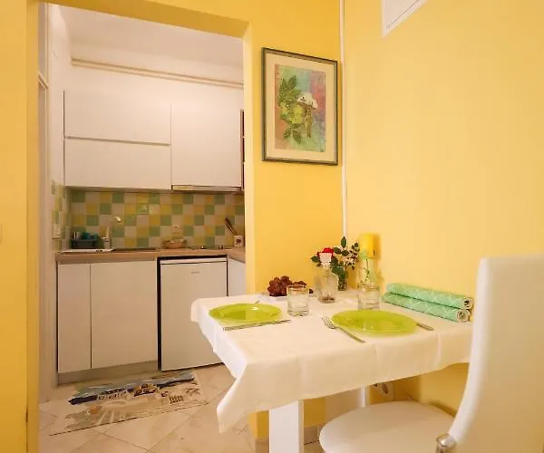 Ana Apartamento Petrčane
