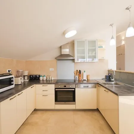 Ana Apartman