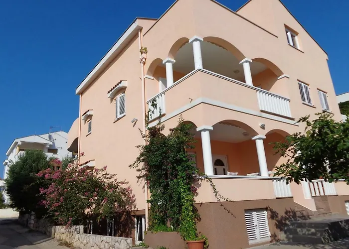 Ana Петрчане