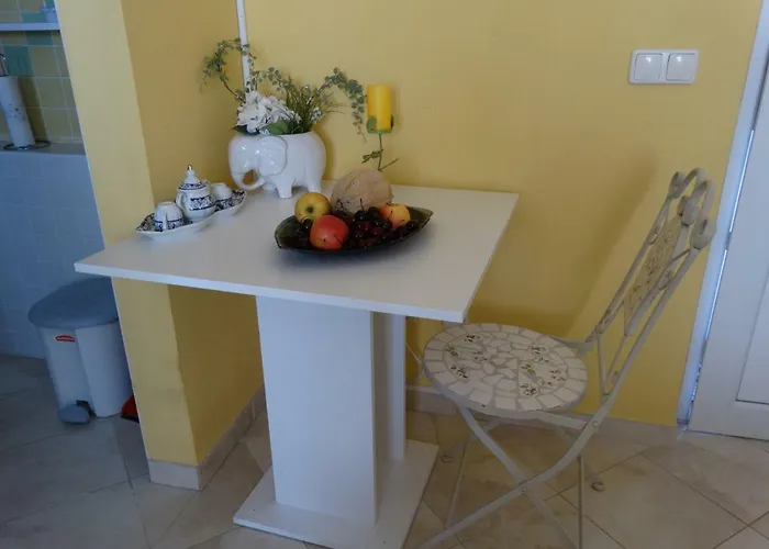 Ana * Петрчане